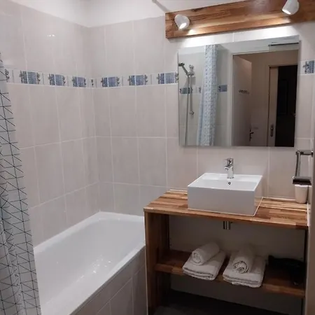 Balcon Plein Sud, Piscine/spa Apartmán Luz-Saint-Sauveur